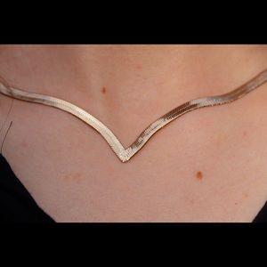 Gold V Snake Chain necklace